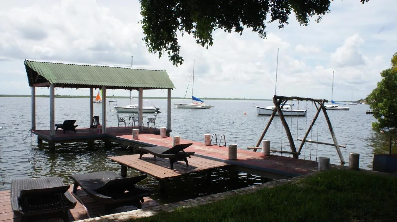 Seven Blue House Village & Lodge Bacalar 0*,  Mexico
