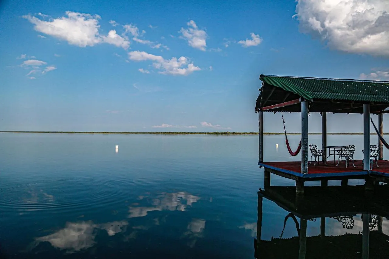 Seven Blue House Village & Lodge Bacalar Meksyk
