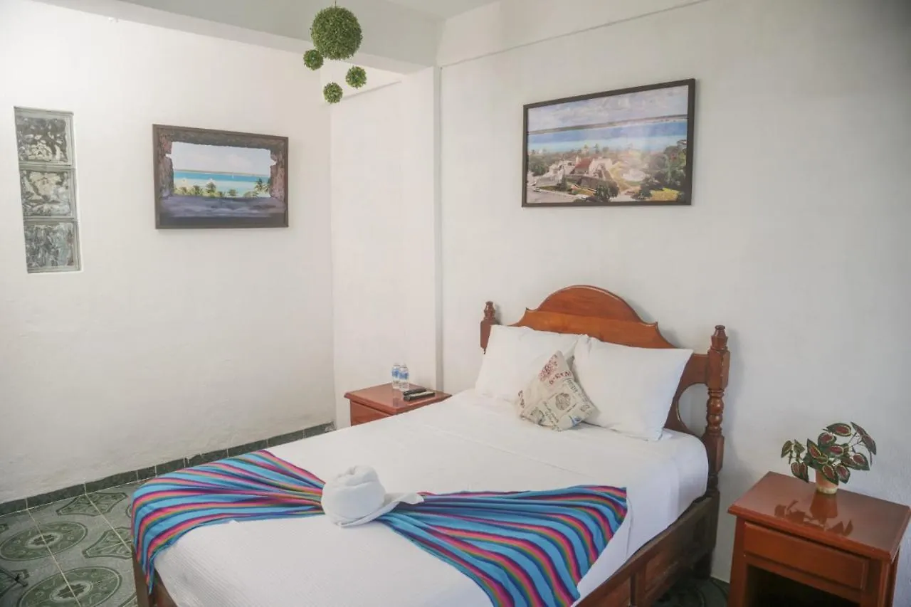 Seven Blue House Village & Lodge Bacalar