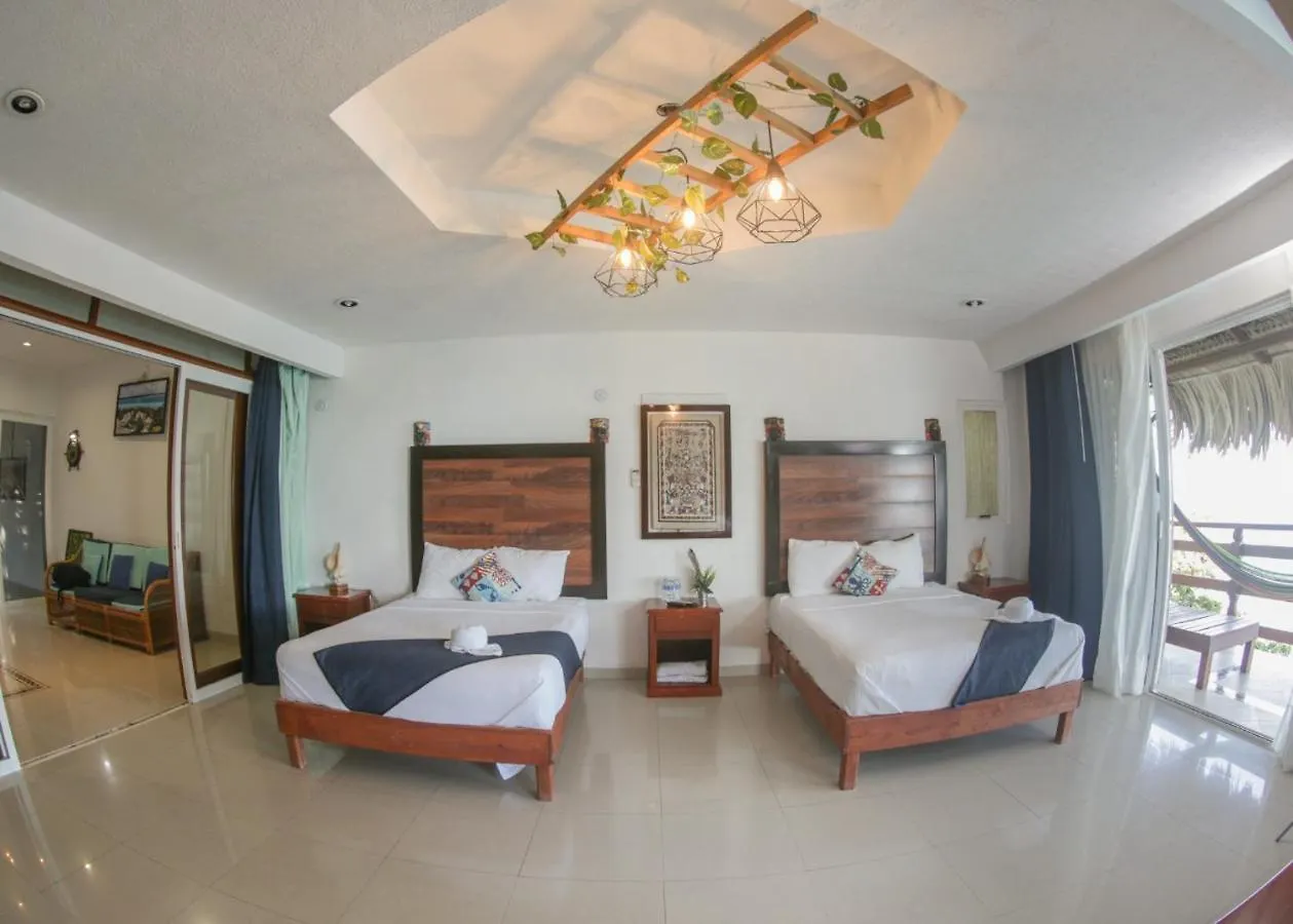 Seven Blue House Village & Lodge Bacalar