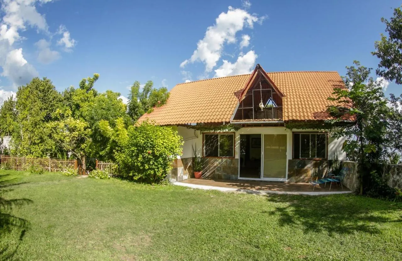 Seven Blue House Village & Lodge Bacalar Meksyk