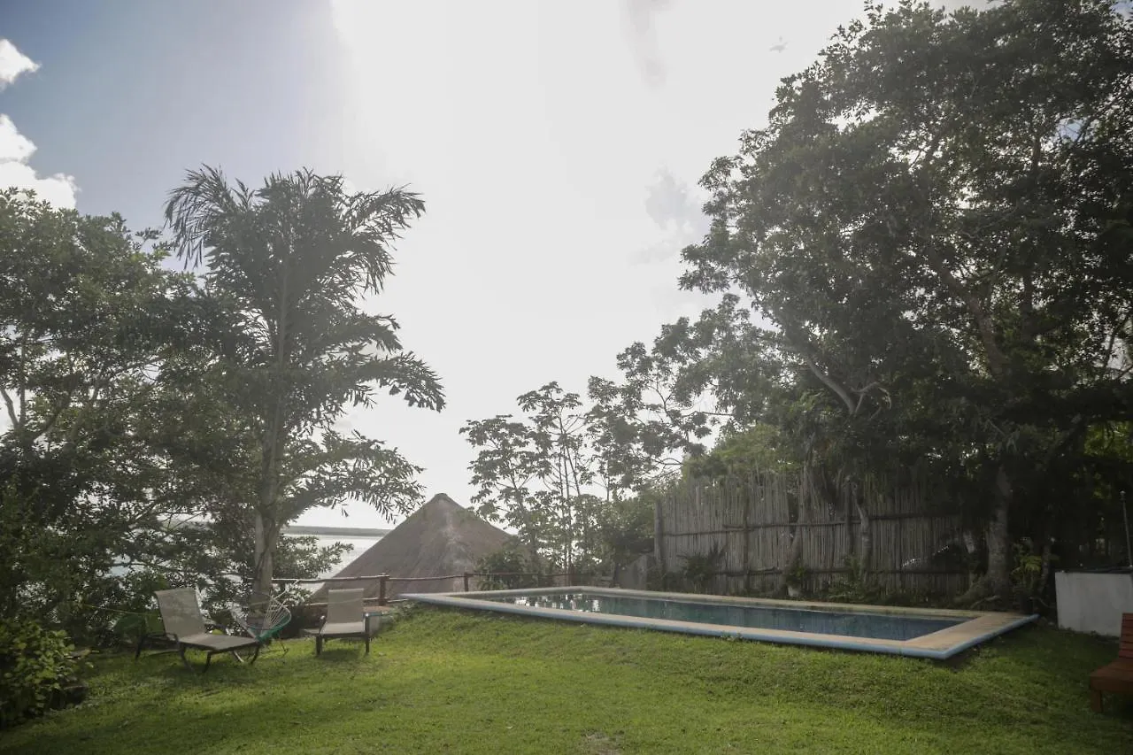 Seven Blue House Village & Lodge Bacalar