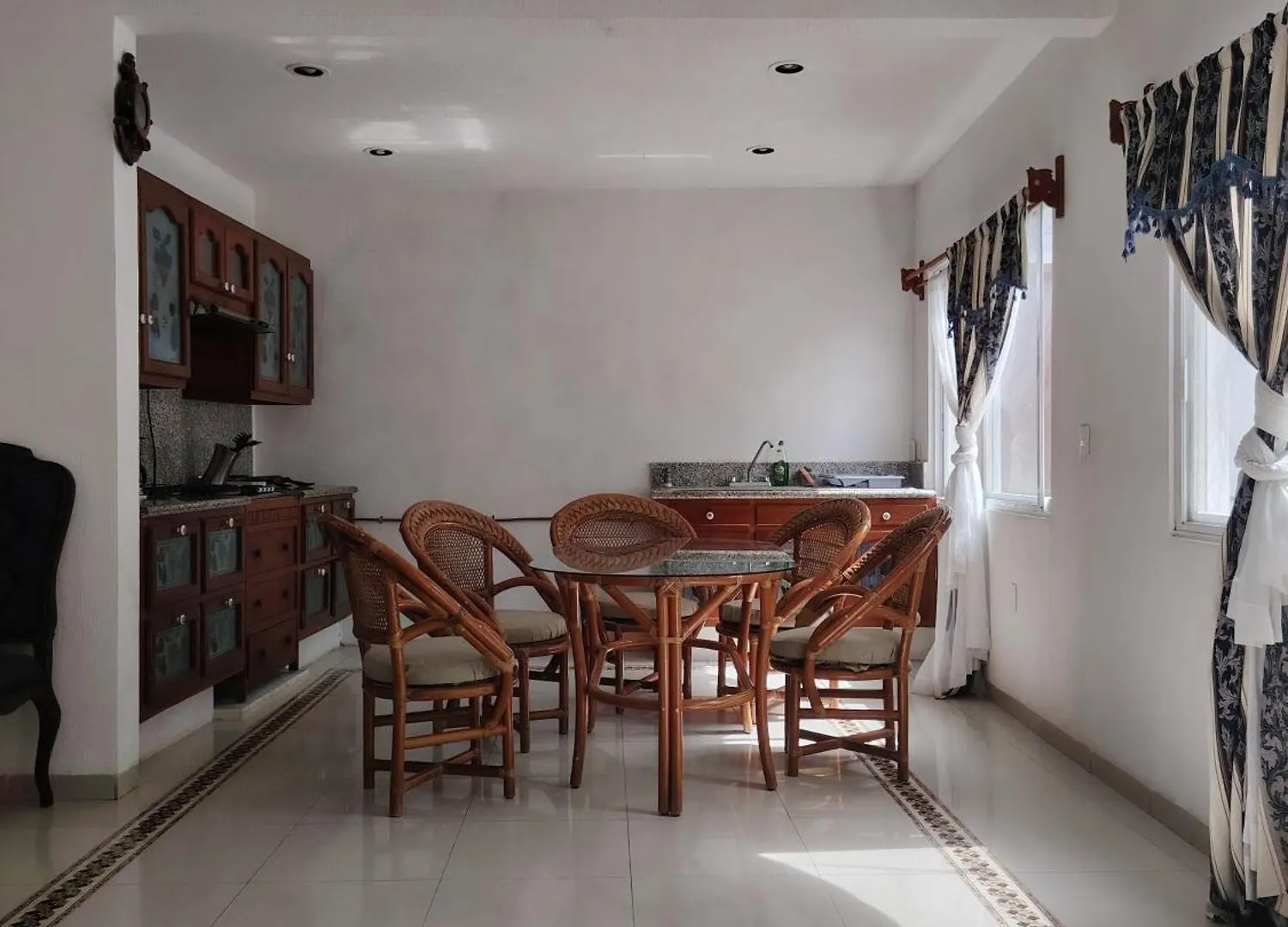 Seven Blue House Village & Lodge Bacalar