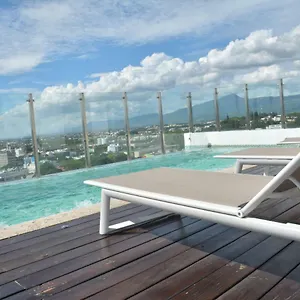 Soha Suites Apartamento Santiago De Los Caballeros